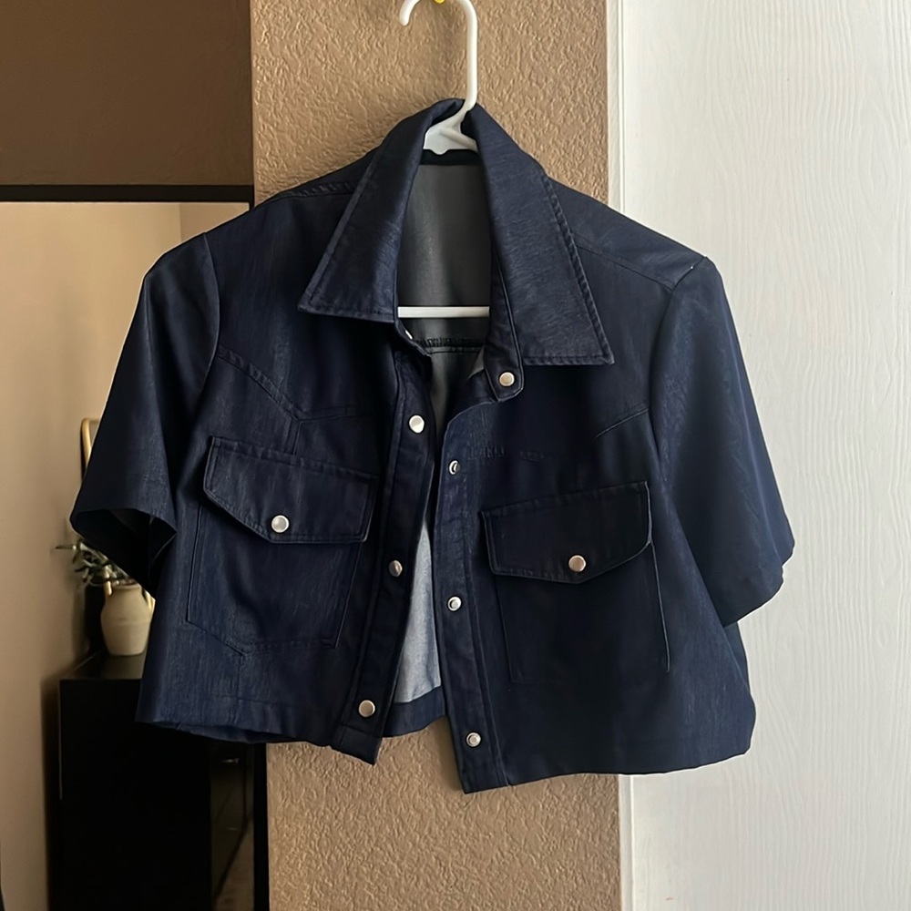 Dark wash crop top